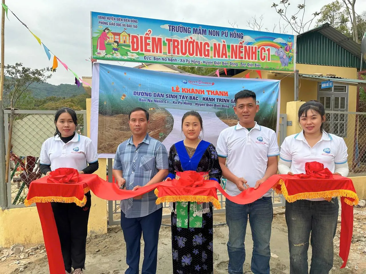 Hình ảnh đồng hồ và dấu hiệu dừng lại, nhắc nhở người chơi biết điểm dừng để tránh rủi ro khi cá cược.