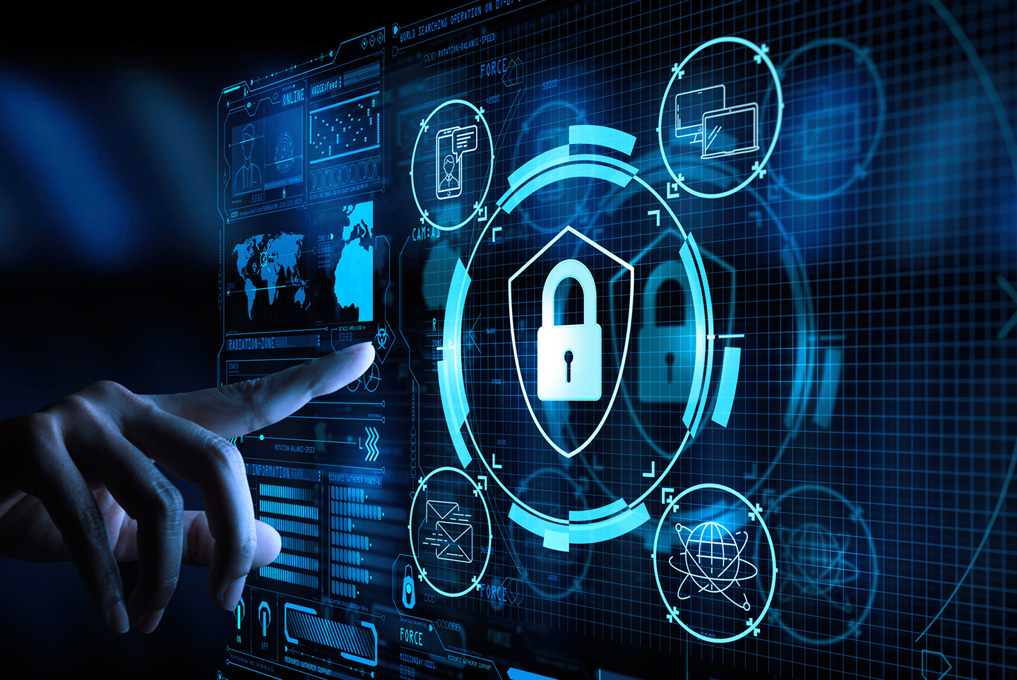 Biểu tượng khiên bảo mật vàng rực, thể hiện sự uy tín và an toàn của TV88 trong lĩnh vực cá cược trực tuyến.